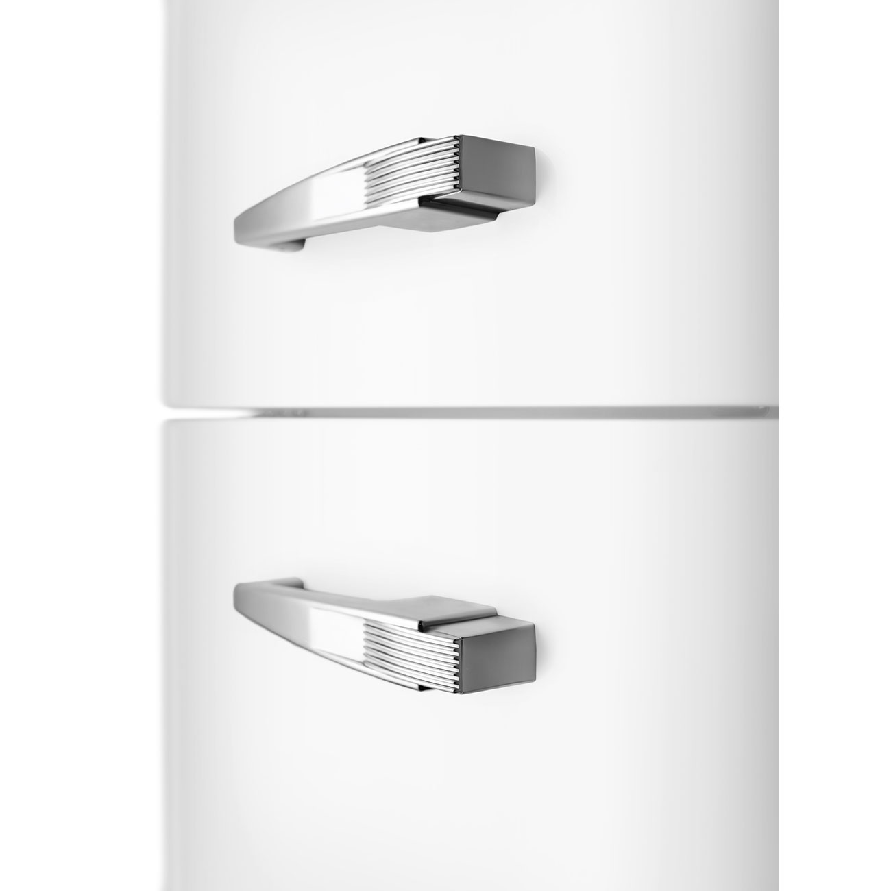 Smeg FAB30LWH5 Kühl-/Gefrierkombination Linksanschlag Weiß 50s Style, EEK: D