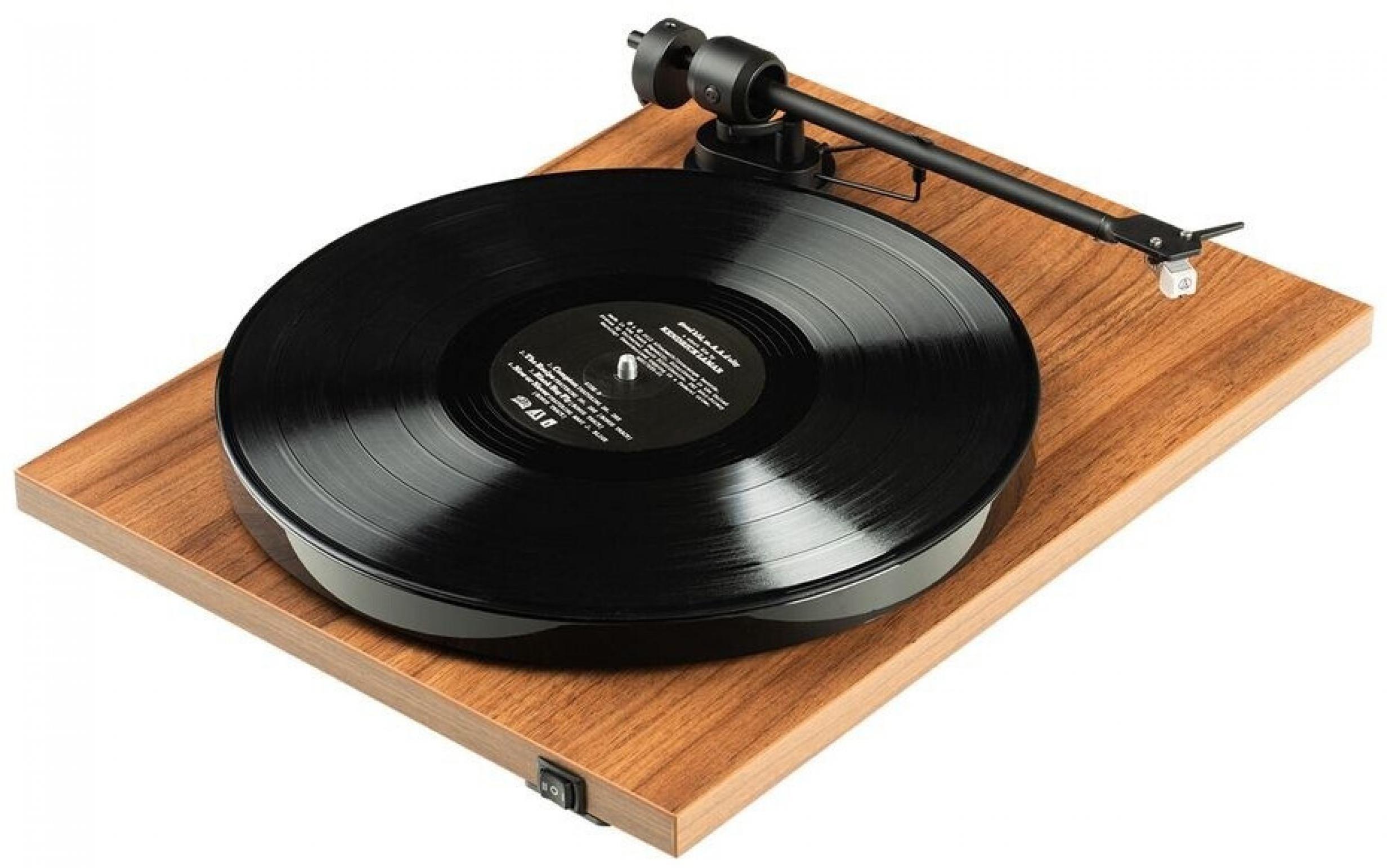 Pro-Ject E1 AT 3600L Walnuss