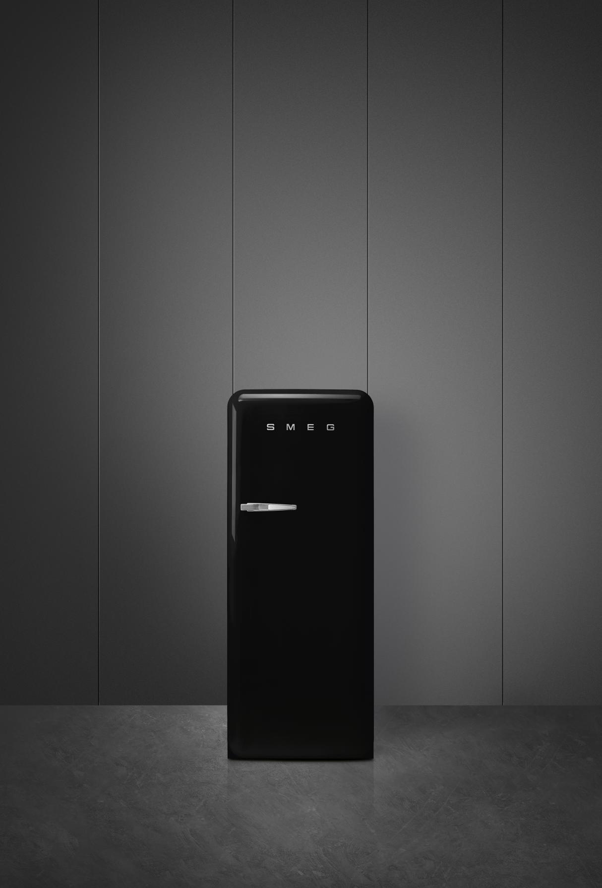 Smeg FAB28RBL5 Kühlschrank Rechtsanschlag Schwarz 50s Style, EEK: D