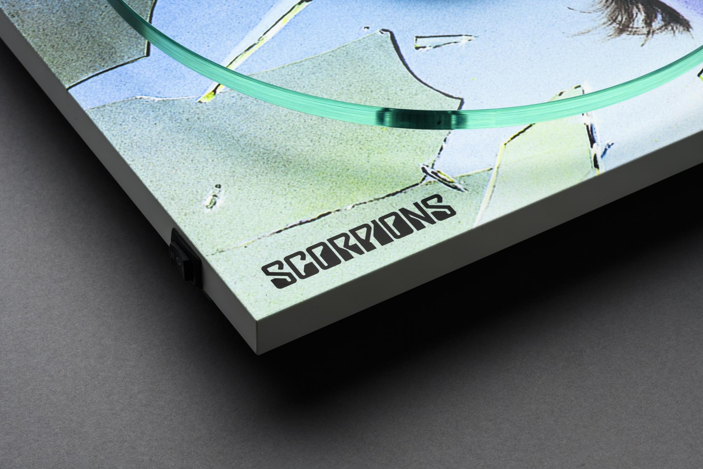 Pro-Ject Scorpions Turntable Blau