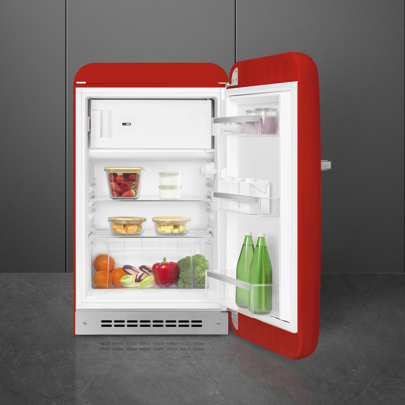 Smeg FAB10RRD5 Kühlschrank Rechtsanschlag Rot 50`s Style, EEK: E