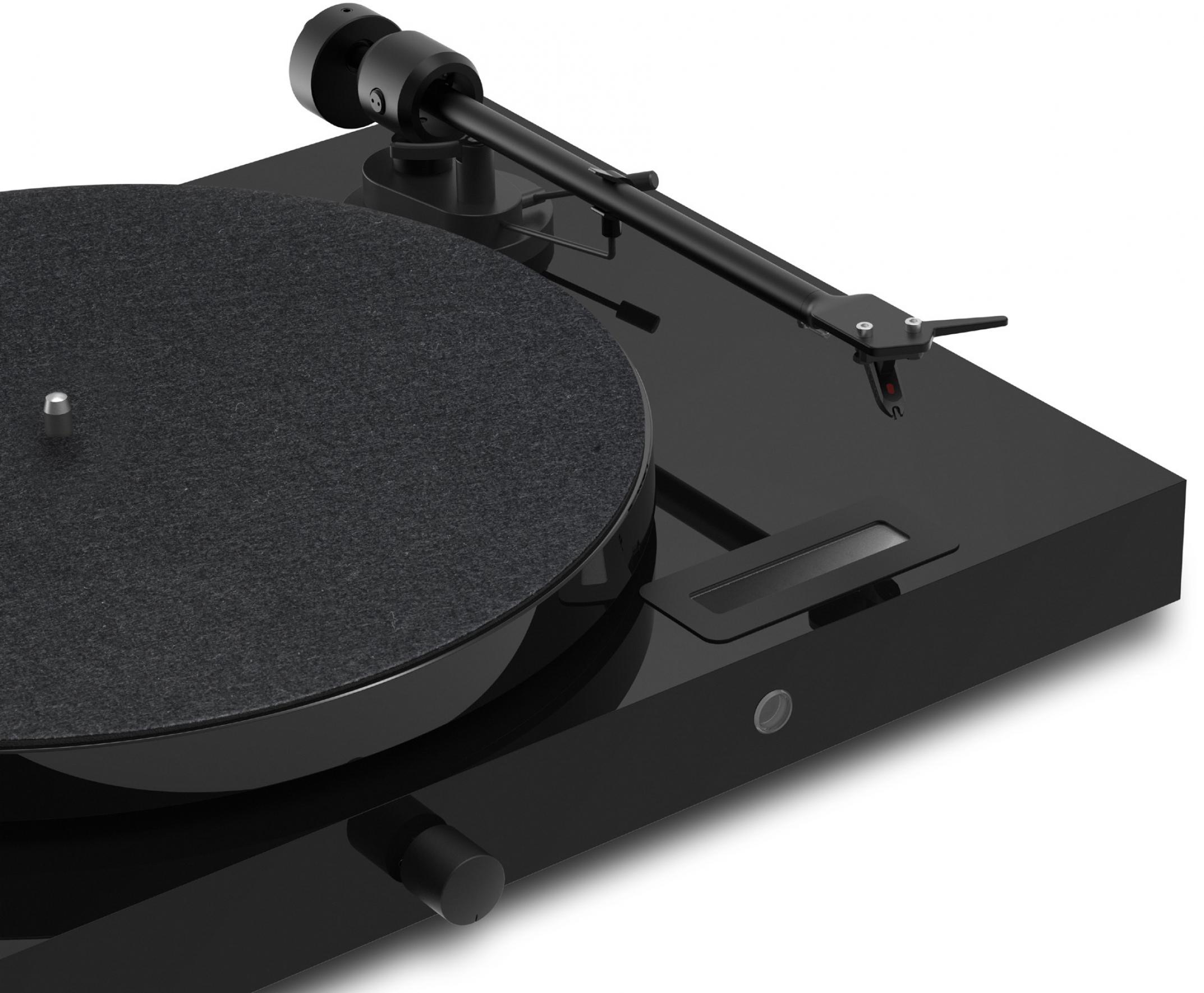 Pro-Ject Juke Box E1 Hochglanz Schwarz