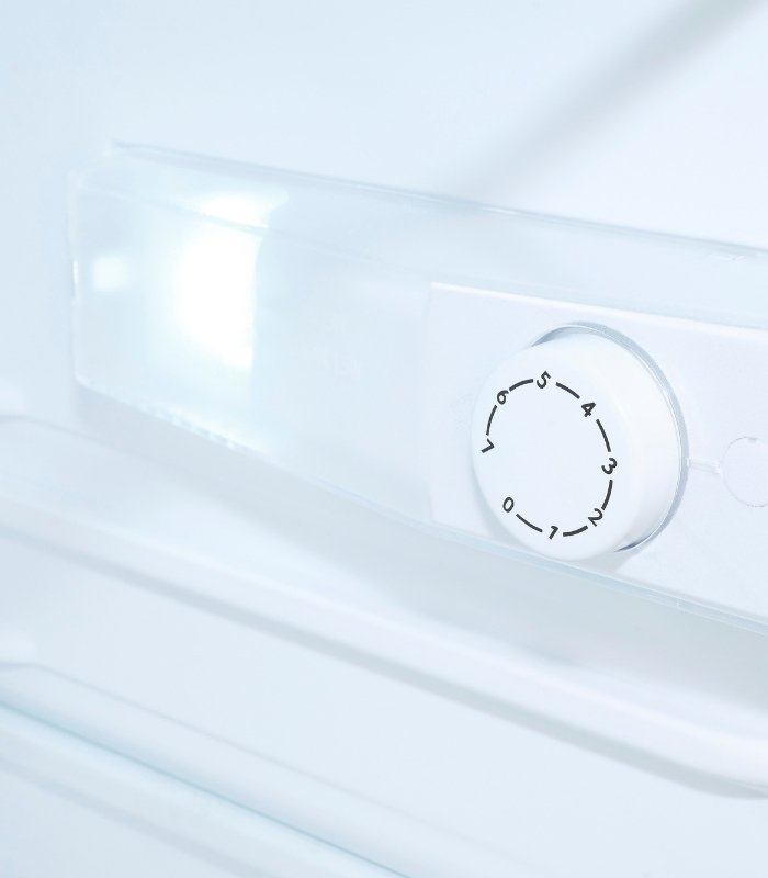 Exquisit KS16-V-H-010C weiss | LED-Innenbeleuchtung | Kühlschrank