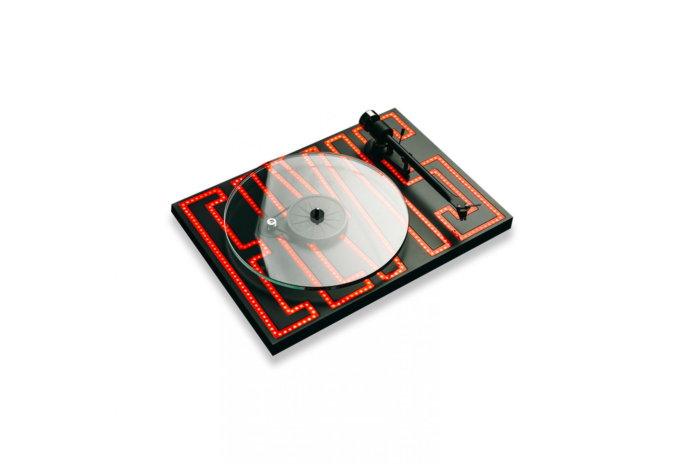 Pro-Ject Elvis Turntable Schwarz Rot