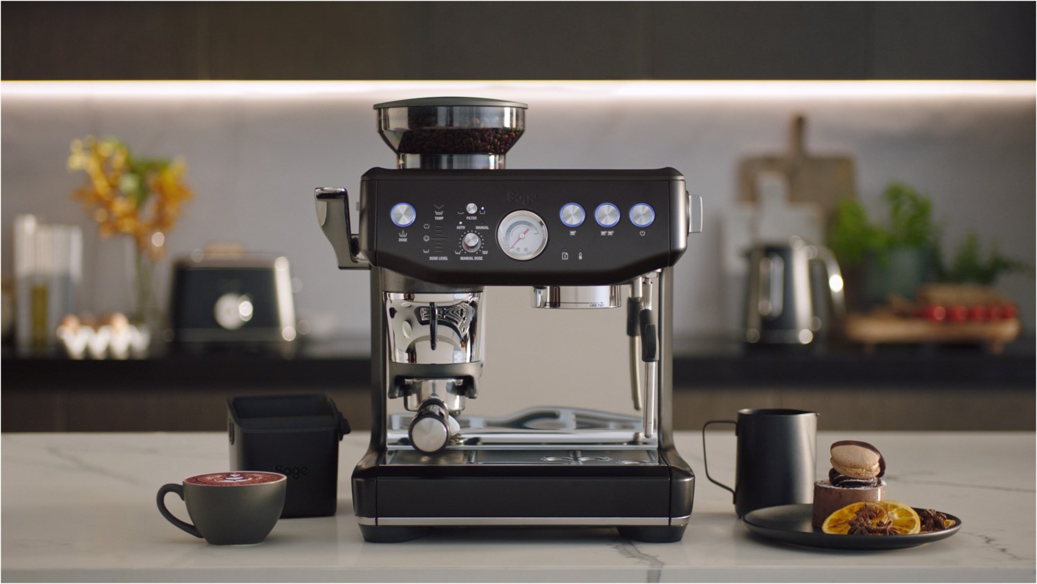 Sage SES876BTR4EEU1 BARISTA-DEAL The Barista Express Impress Mattschwarz Siebträgermaschine Aussteller