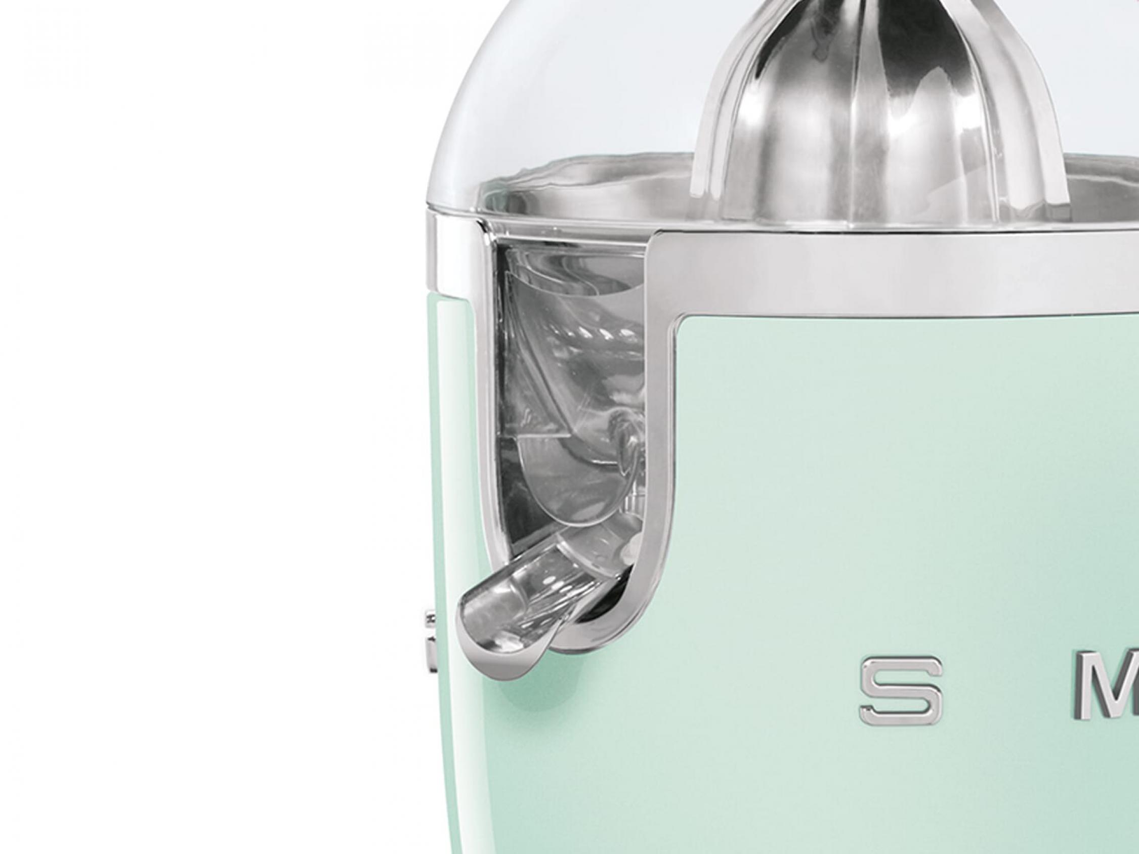 Smeg CJF11PGEU Zitruspresse pastellgrün 50s Style
