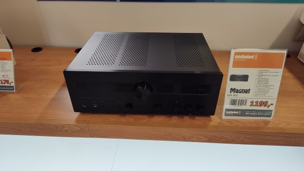 Magnat MA 900, schwarz Aussteller